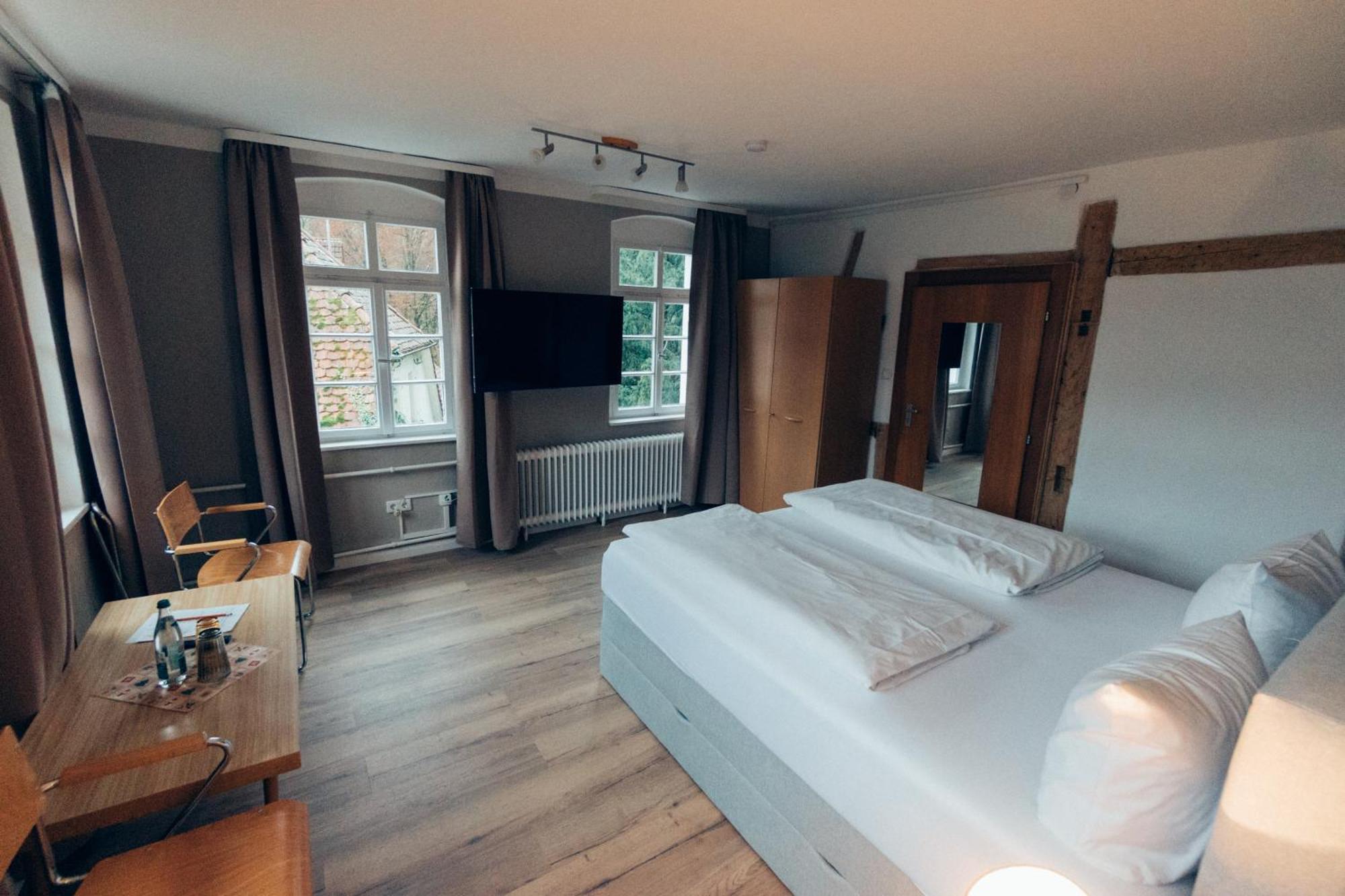 Gasthof Hotel Zur Post Egloffstein Luaran gambar