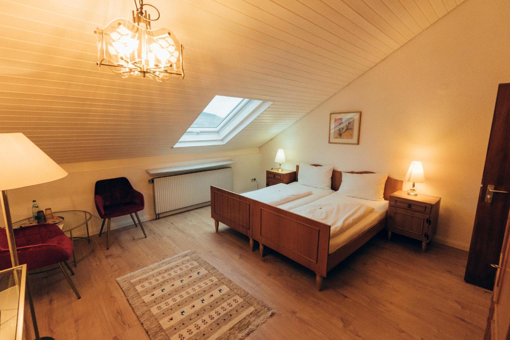 Gasthof Hotel Zur Post Egloffstein Luaran gambar