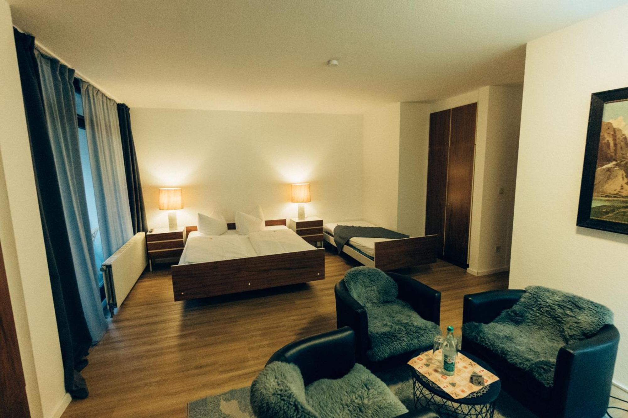 Gasthof Hotel Zur Post Egloffstein Luaran gambar